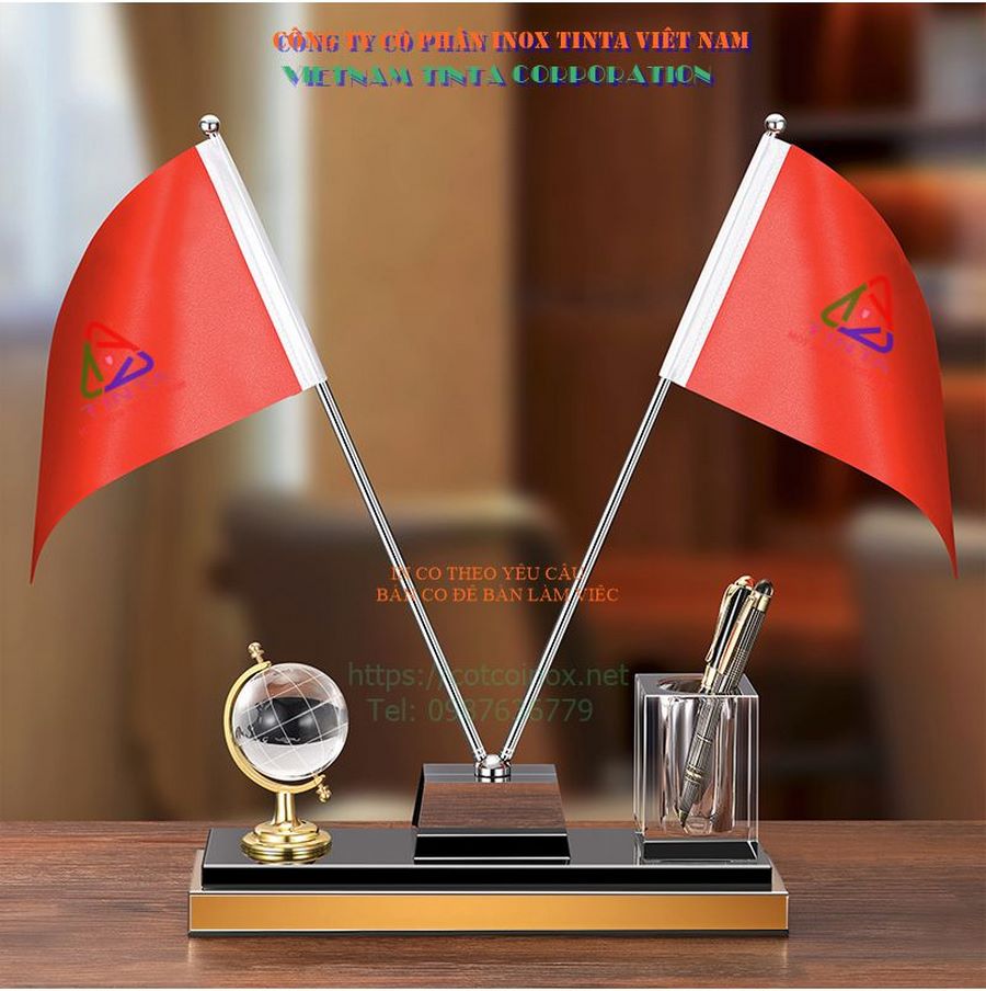 Mua quà tặng ý nghĩa cho sếp hoặc thầy cô giáo độc lạ sang trọng với hộp đựng bút có tích hợp chân đế cắm lá cờ để bàn làm việc