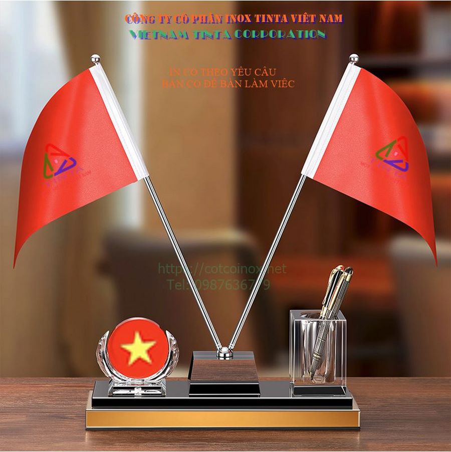 Quà tặng ý nghĩa cho thầy cô giáo độc lạ sang trọng với hộp đựng bút có tích hợp chân đế cắm lá cờ để bàn làm việc