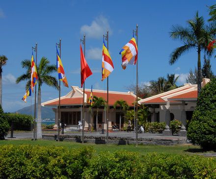 Cột cờ inox tại thái nguyên. Đến với công ty Cổ Phần Tin Ta, chúng tôi luôn tự hào là đơn vị cung cấp cột cờ inox lớn trên nước