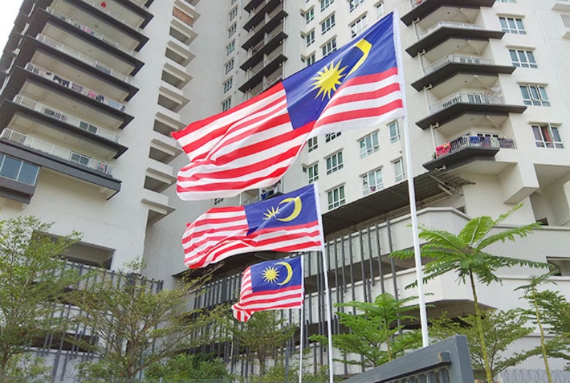 Lá cờ malaysia giá rẻ tại HCM. tên gọi chính thức là Liên bang Malaysia