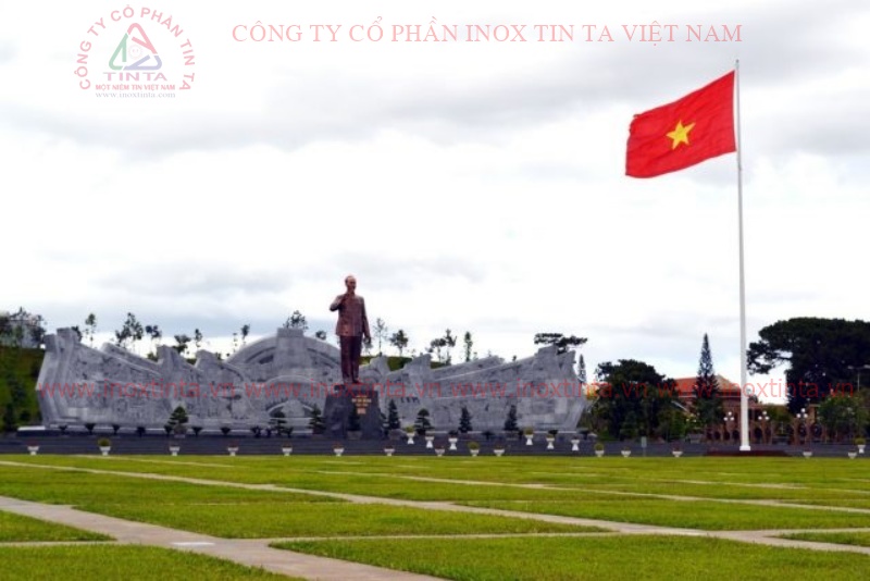 1578294391_cot-co-inox-gia-re-tai-gia-lai.jpg