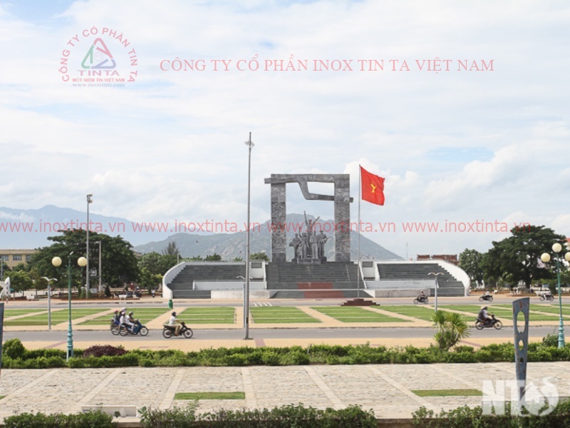 1578294703_cot-co-inox-tai-ninh-thuan-gia-re-nhat.jpg