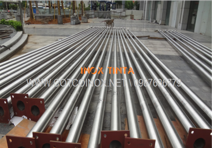 Yêu cầu về chiều cao của cột cờ inox