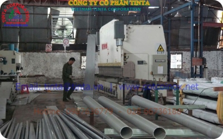 Xưởng sản xuất gia công dập cột cờ inox tinta