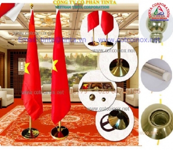 Cột cờ văn phòng một vật dụng không thể thiếu